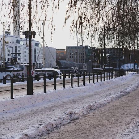 Affordable Studio In Trendy Sofo, Construction Work Стокгольм Екстер'єр фото
