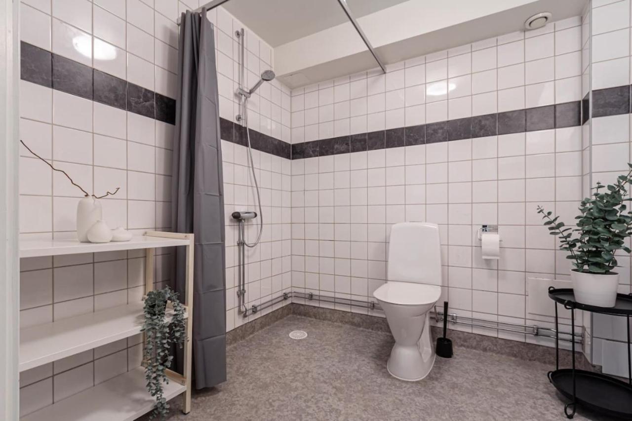 Affordable Studio In Trendy Sofo, Construction Work Стокгольм Екстер'єр фото